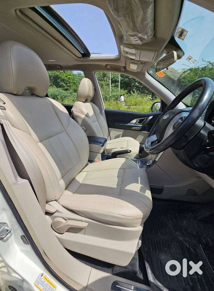 Mahindra Xuv500 W9 At 1.99, 2018, Diesel
