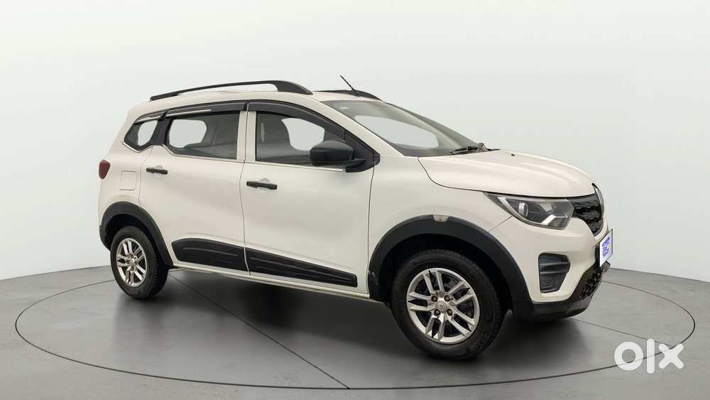 Renault Triber Rxl, 2022, Petrol