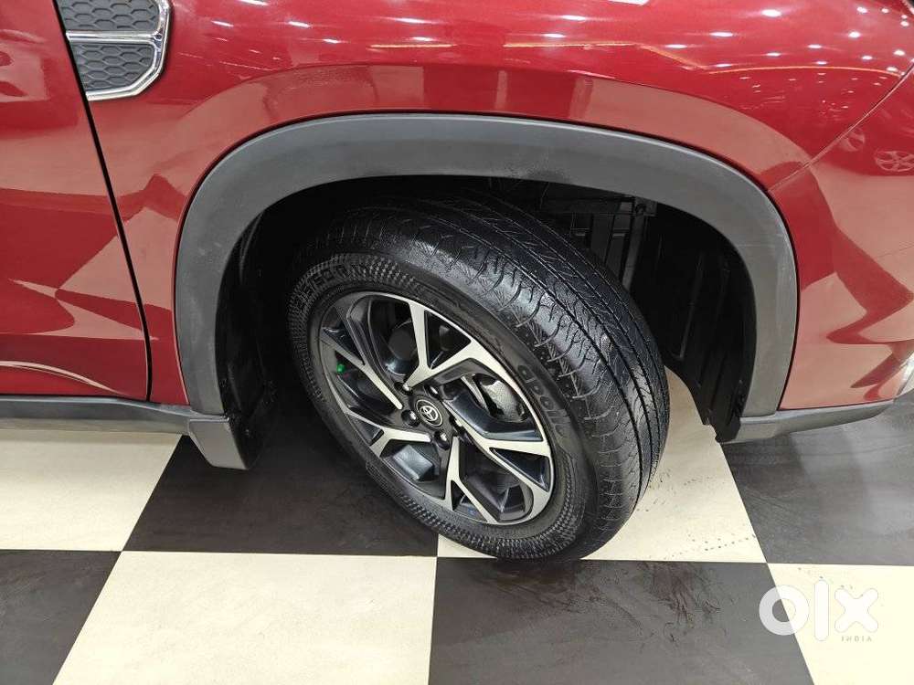 Toyota Urban Cruiser Hyryder 1.5 V Hybrid, 2024, Petrol