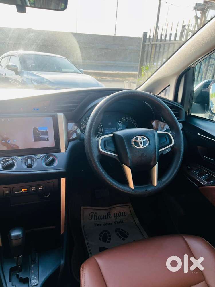 Toyota Innova Crysta 2.8 Gx At, 2016, Petrol