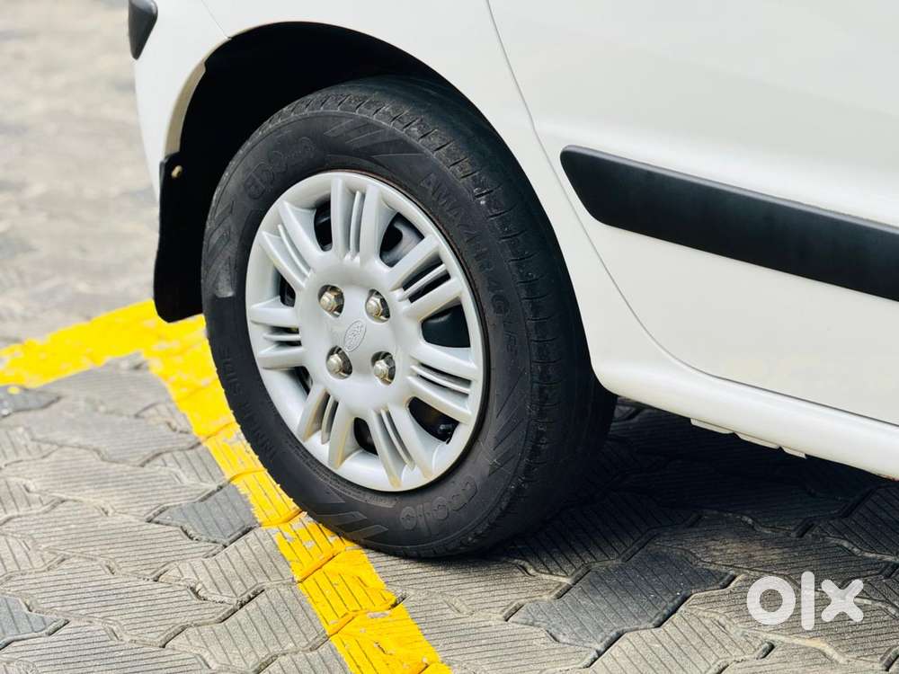 Hyundai Santro Xing Gls, 2013, Petrol