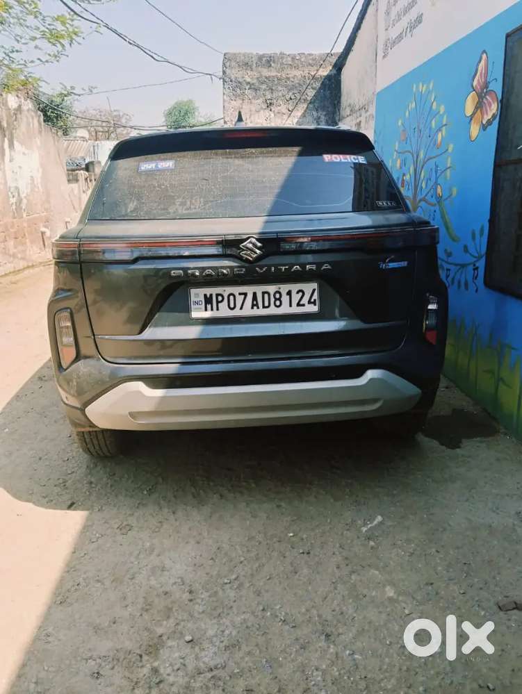 Maruti Suzuki Grand Vitara 2025 Petrol 5400 Km Driven