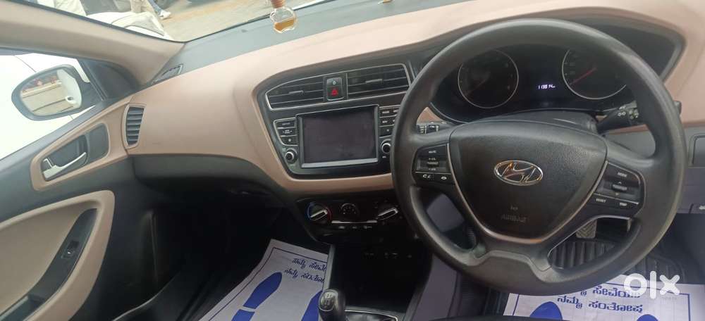 Hyundai I20 Sportz 1.2 Vtvt, 2020, Petrol