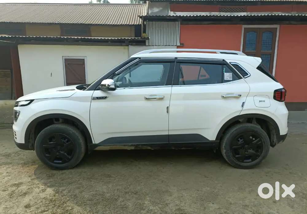 Excellent Condition Hyundai Venue S(o)