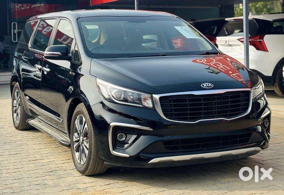 Kia Carnival Premium, 2020, Diesel