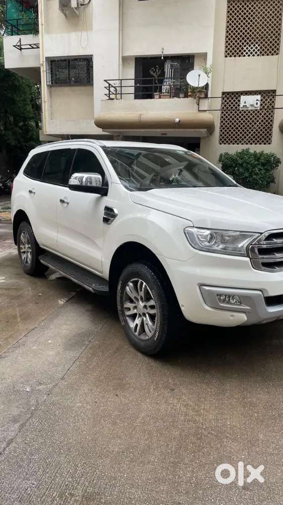 Ford Endeavour 3.2 Titanium Plus 2017