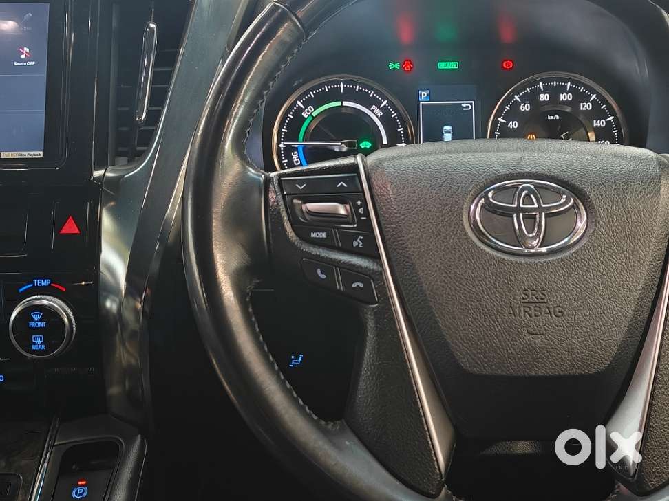 Toyota Vellfire Vip – Executive Lounge, 2022, Petrol
