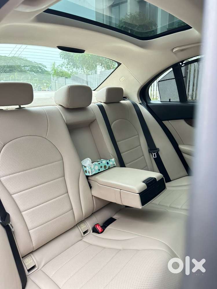 2017 Mercedes-benz C200  Single Owner  Only 39,000 Km