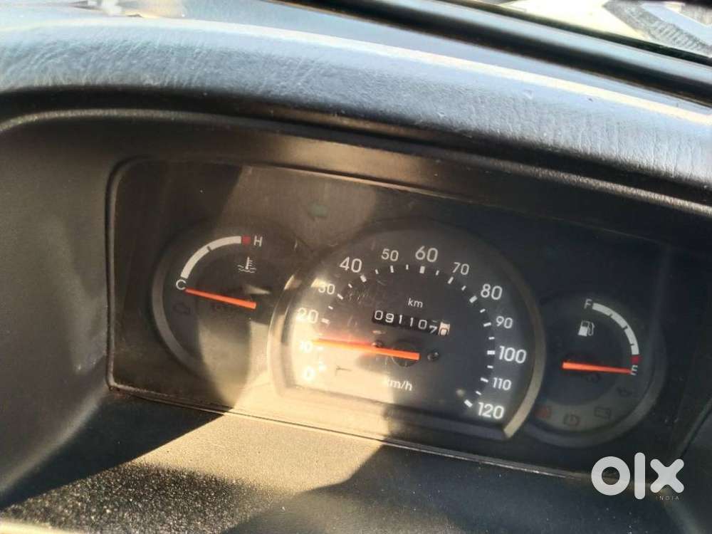 Maruti Suzuki Omni Mpi Std Bsiii 8-str W/ Immobiliser, 2016, Petrol