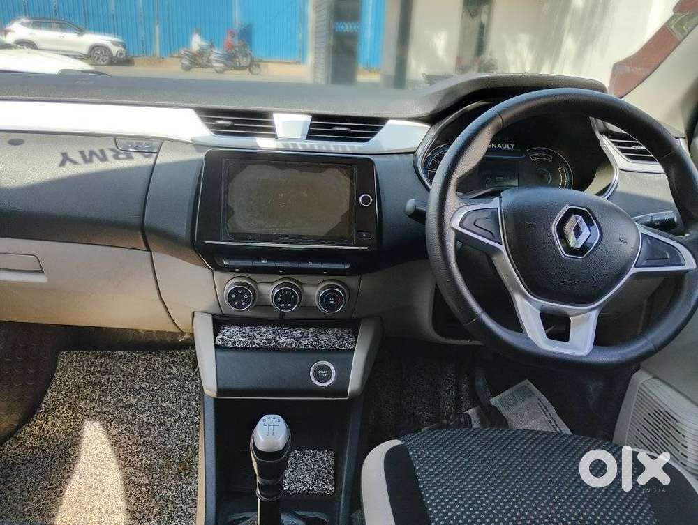 Renault Triber Rxz, 2020, Petrol