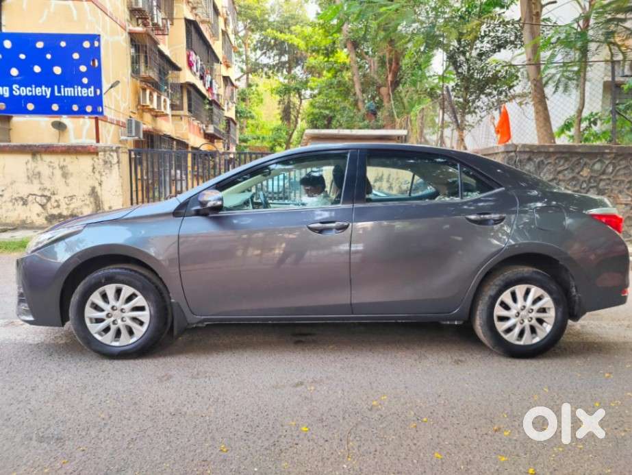 Toyota Corolla Altis 1.8 G Cvt, 2017, Petrol