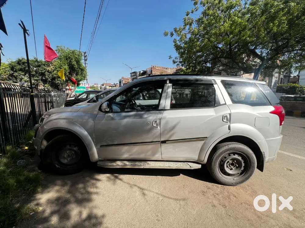 Mahindra Xuv500 2019 Diesel 54279 Km Driven