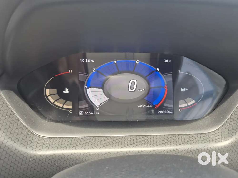 Nissan Magnite 2024 Petrol 28850 Km Driven