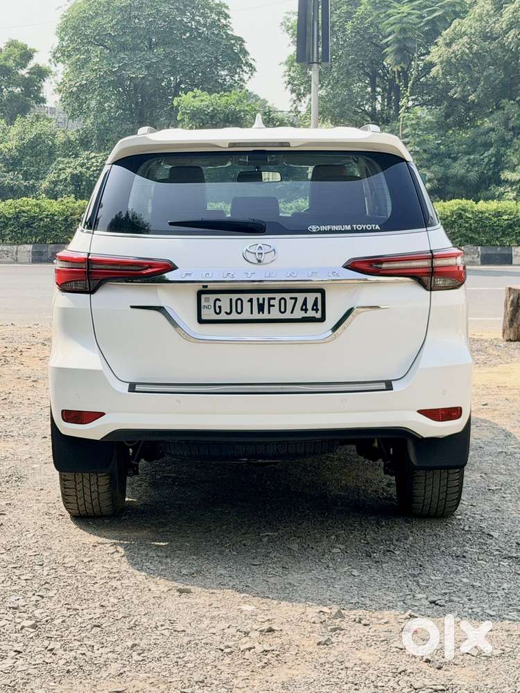 Toyota Fortuner 4x2 At 2.8 Diesel, 2022, Diesel
