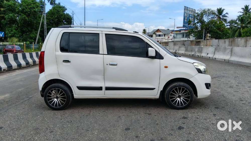 Maruti Suzuki Wagon R Amt Vxi, 2018, Petrol