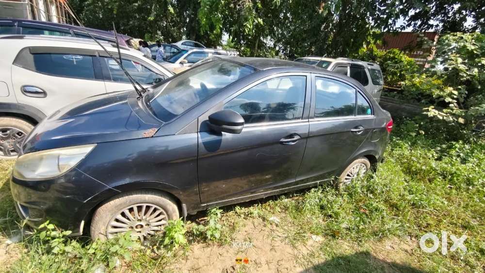 Tata Zest 1.2 Revotron Xt, 2015, Petrol