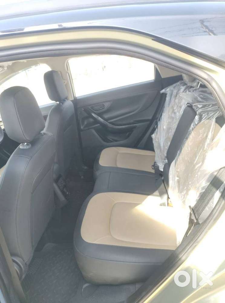 Tata Nexon Amt Xza Plus, 2023, Petrol