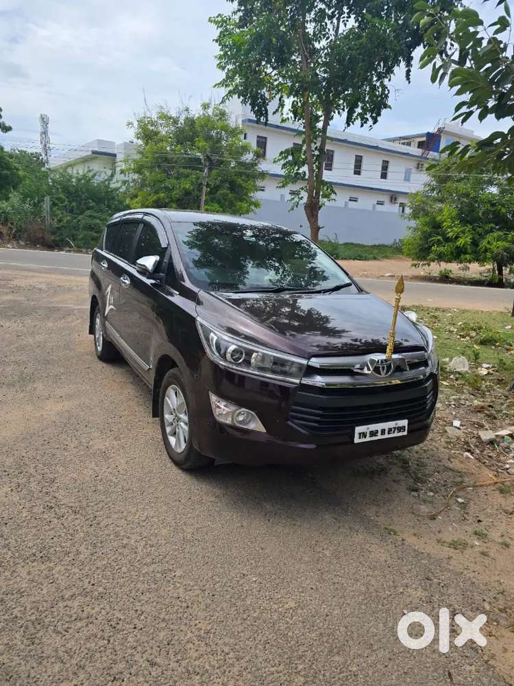 Toyota Innova Crysta 2.4 Diesel Manual 2017