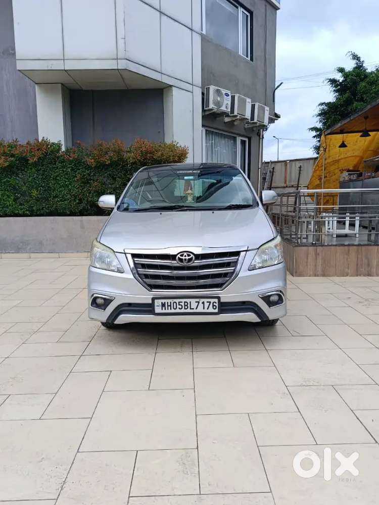 Toyota Innova 2012 V Model Diesel Good Condition