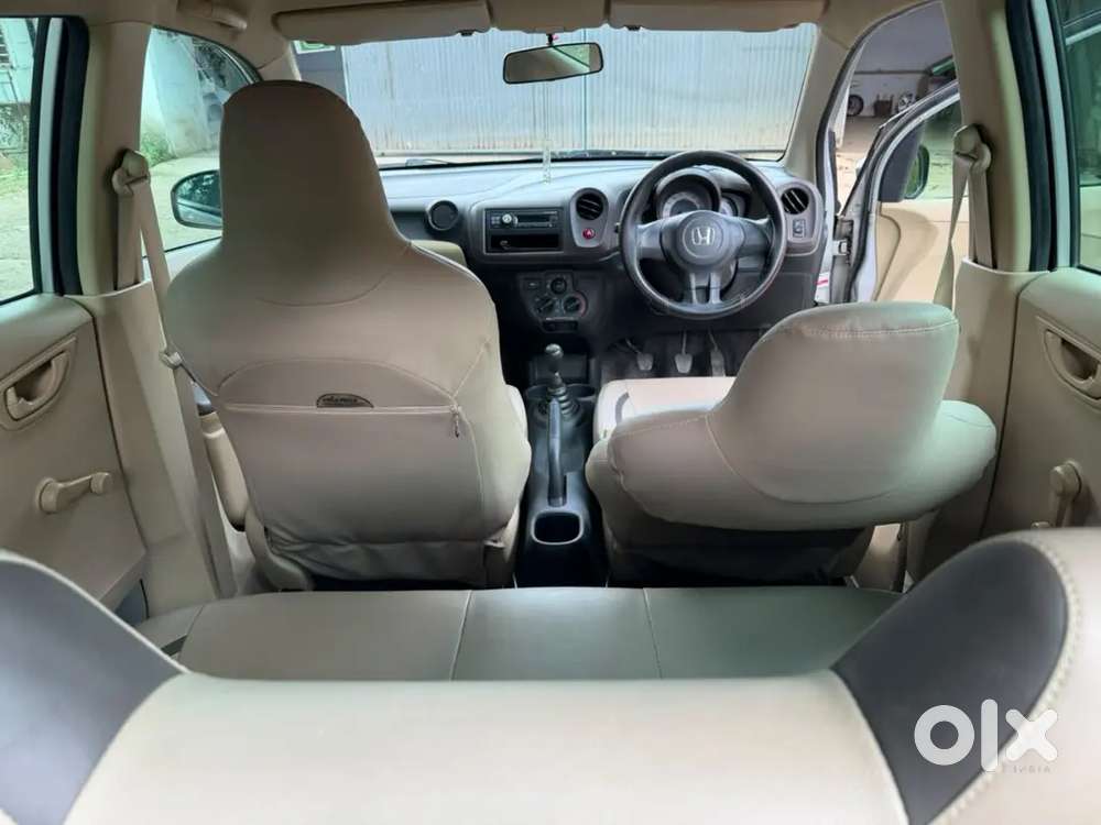 Honda Brio 2013 Variant