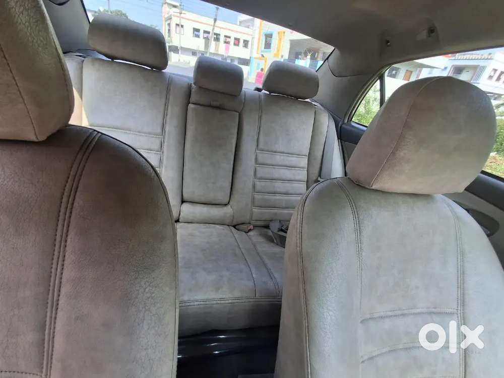 Toyota Corolla Altis 2010 Variant Gl