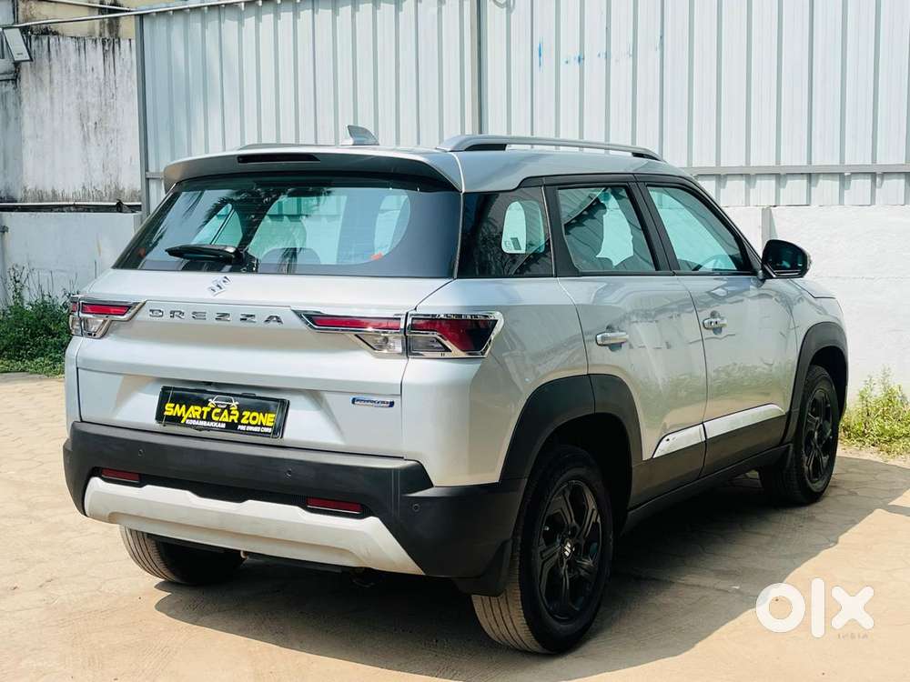 Maruti Suzuki Brezza 1.5 Zxi Smart Hybrid, 2023, Petrol