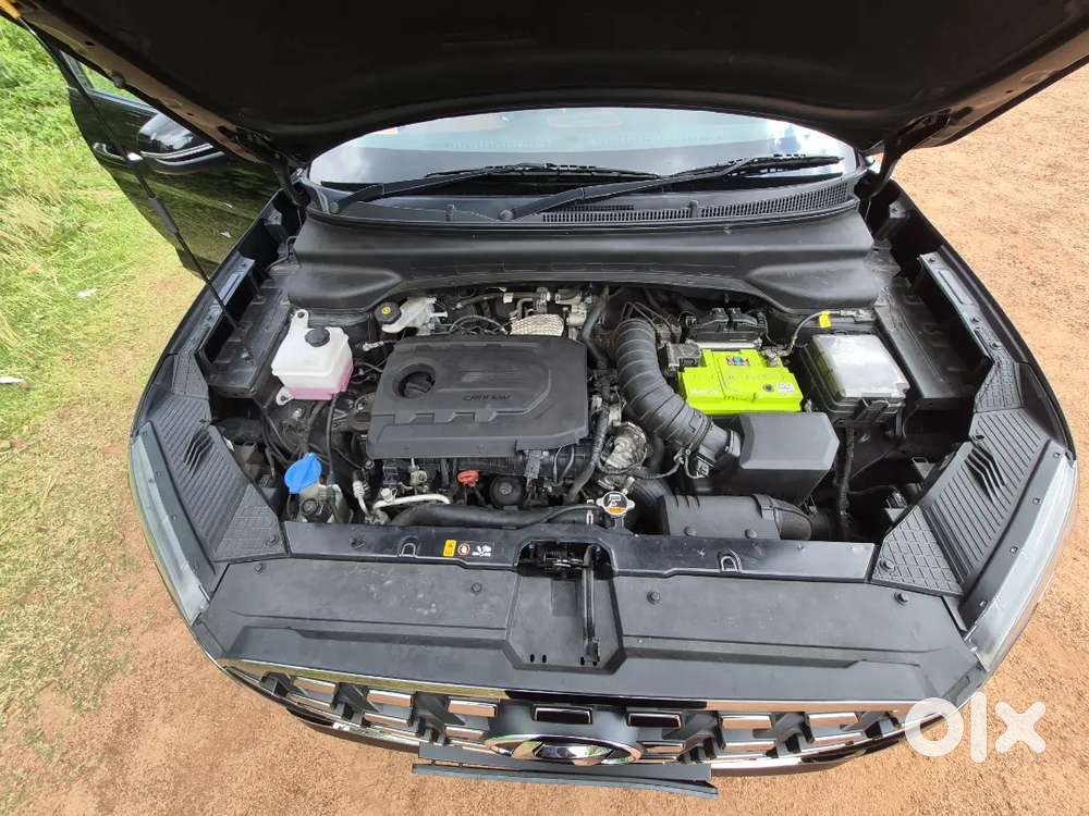 Hyundai Alcazar 2022 Deisel Automatic Lowkm Single Owner
