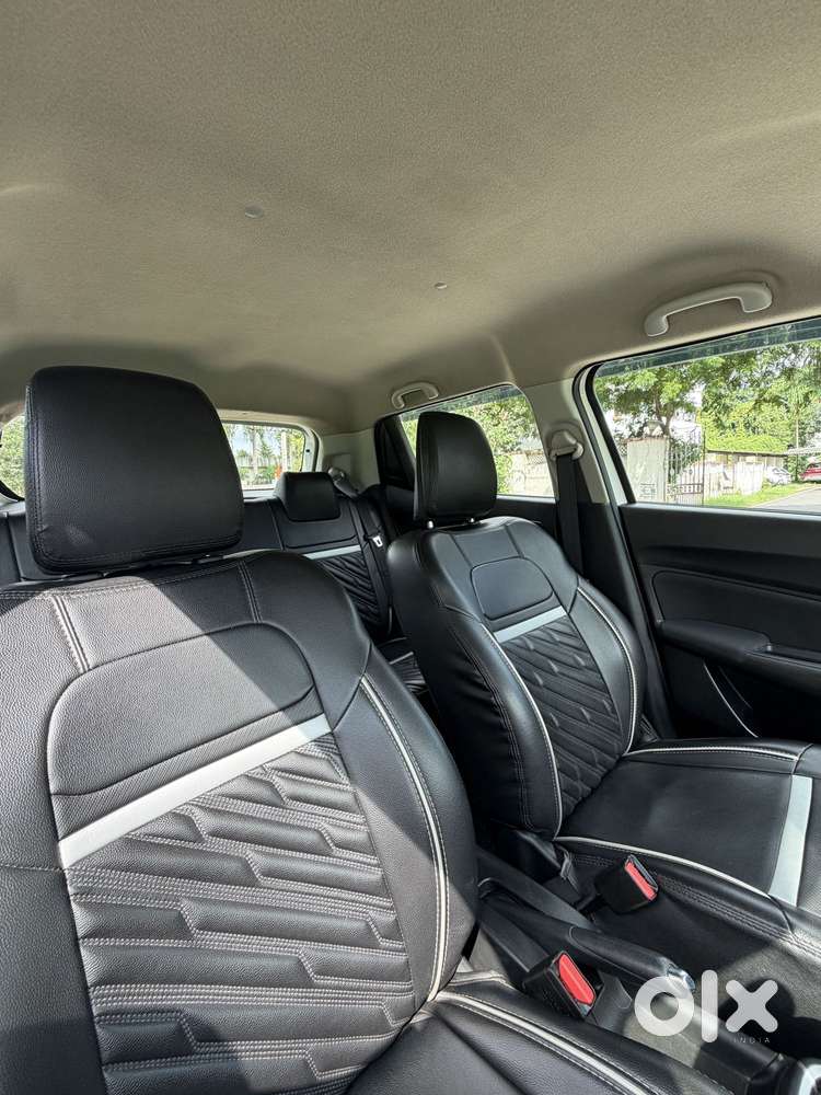 Maruti Suzuki Swift Vxi Optional, 2023, Petrol