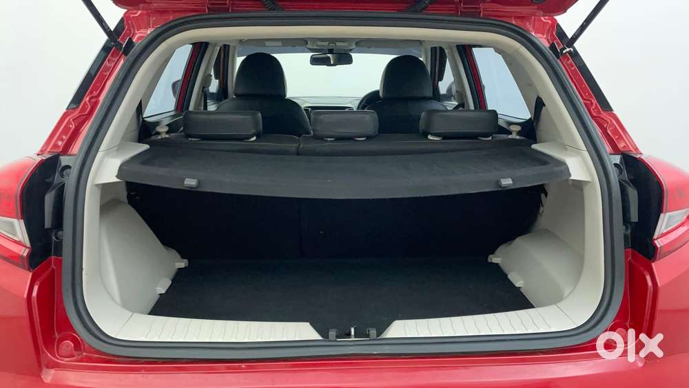 Mahindra Xuv300 W8 Option, 2021, Petrol