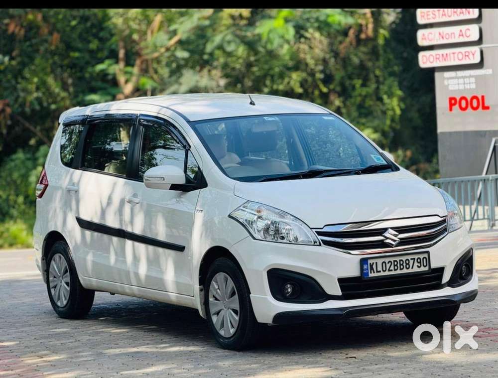 Maruti Suzuki Ertiga Petrol 30300 Km Driven