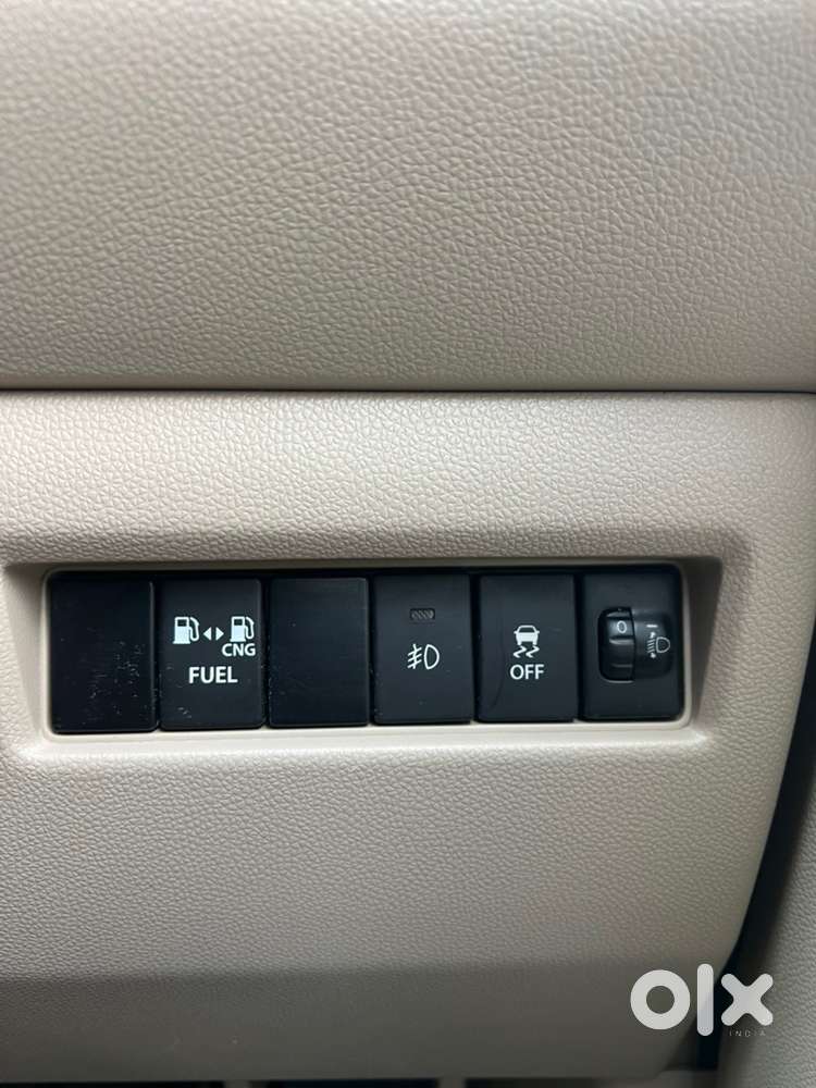 2024 Maruti Dzire, Cng, 1st Owner, Up 32