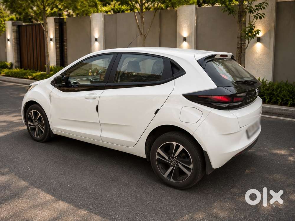 Tata Altroz Petrol 2022