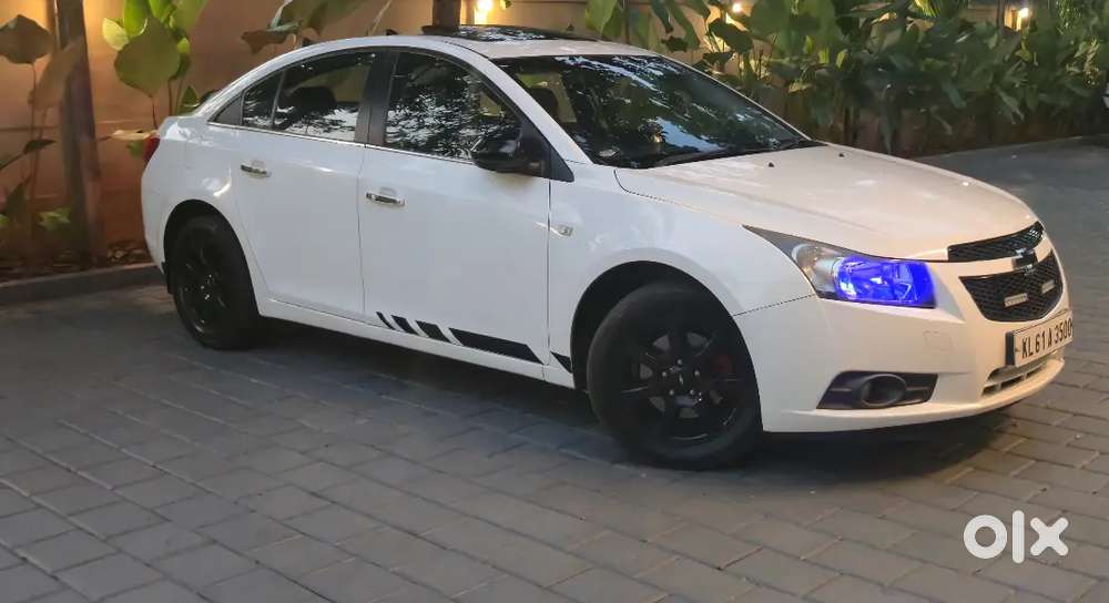 Chevrolet Cruze 2013 Diesel 100000 Km Driven