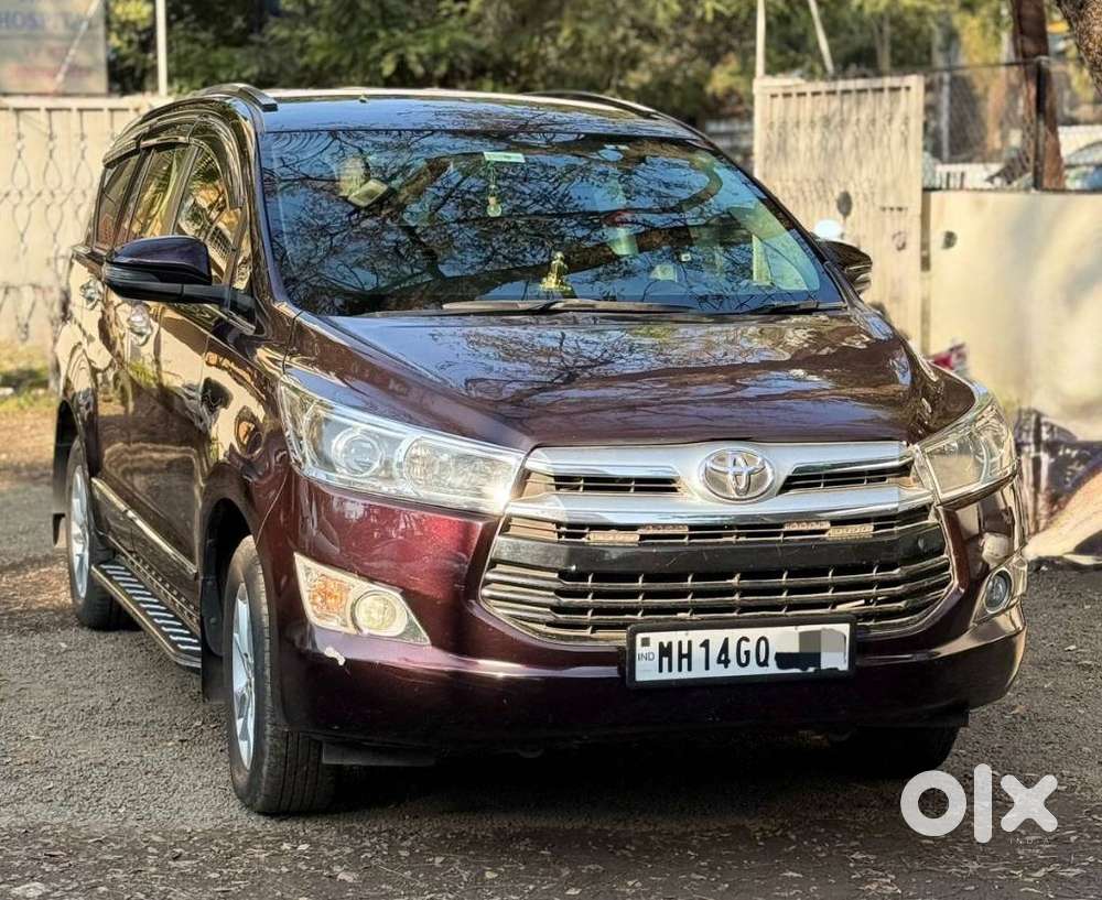 Toyota Innova Crysta 2.4 Vx Mt 8s, 2017, Diesel