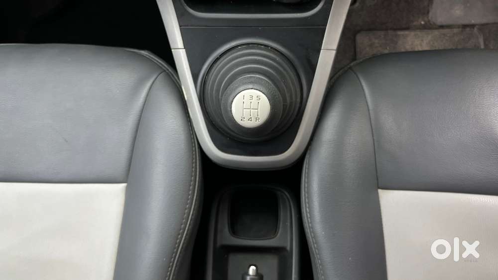 Maruti Suzuki Ritz Vxi, 2013, Petrol