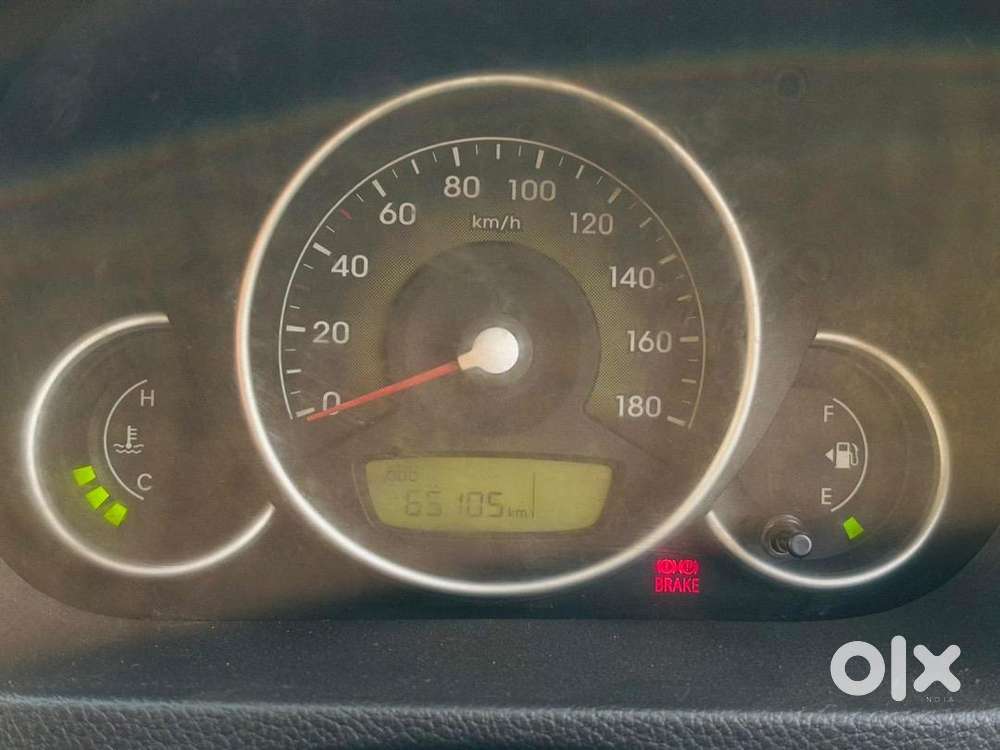 Hyundai Petrol Manual 2011