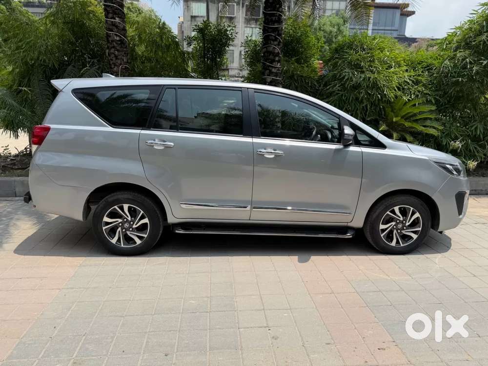 Toyota Innova Crysta [2020-ongoing] 2.7 Vx 7 Str, 2022, Petrol