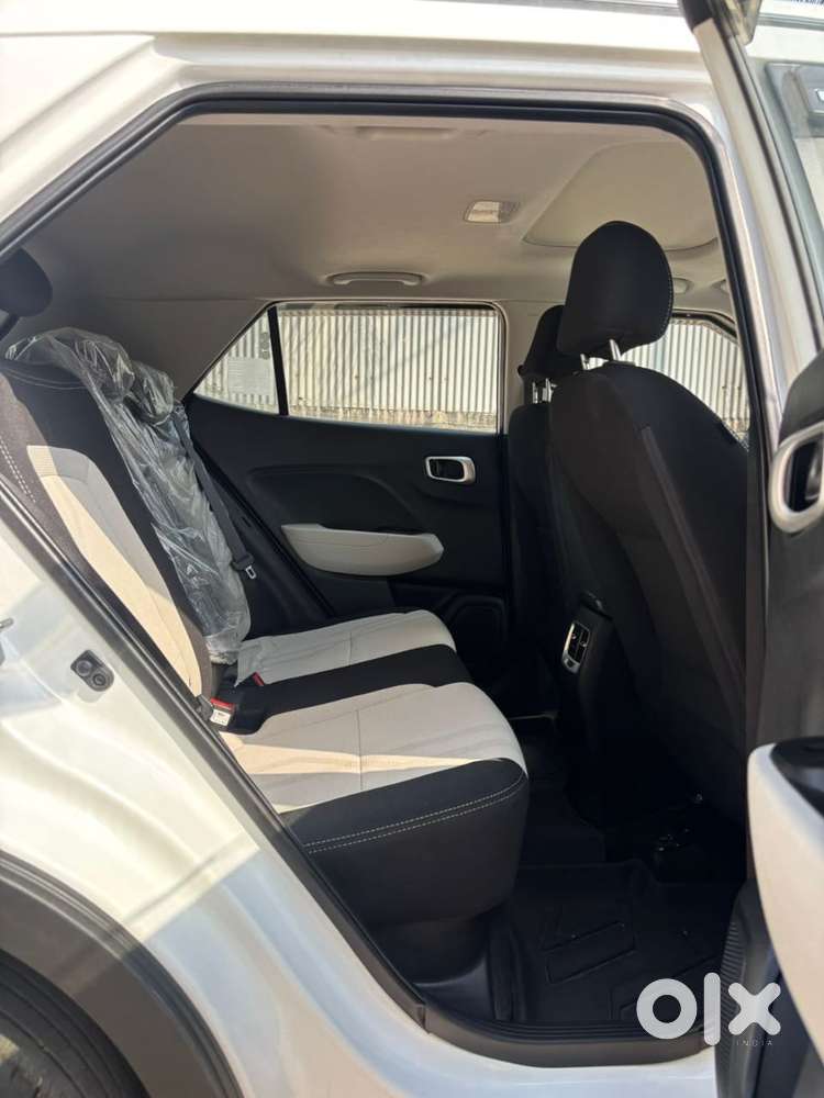 Hyundai Venue S Mt 1.2 Kappa, 2024, Petrol