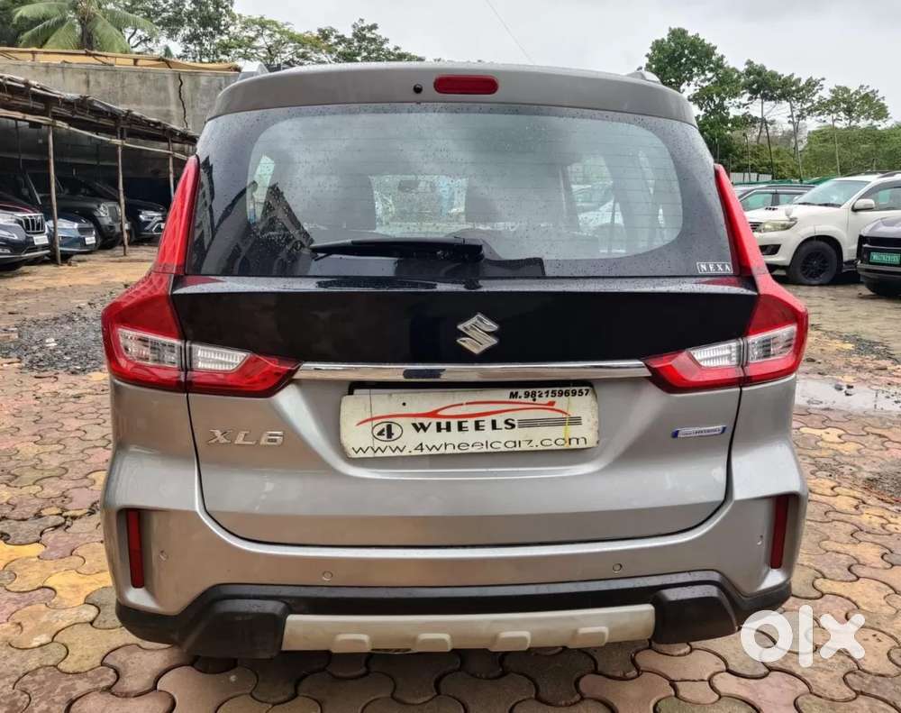 Maruti Suzuki Xl6 1.5 Alpha At, 2019, Petrol