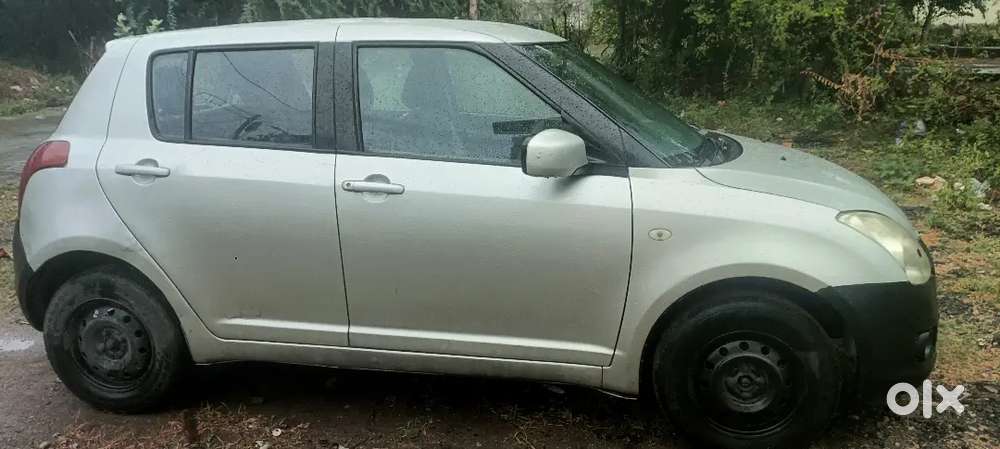 Very Good Condition Ac Power Staring Power Window Centre Lock
