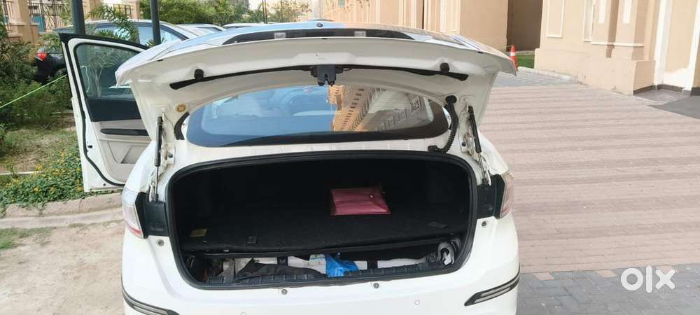 Tata Tigor 2024 Cng Automatic Well Maintained