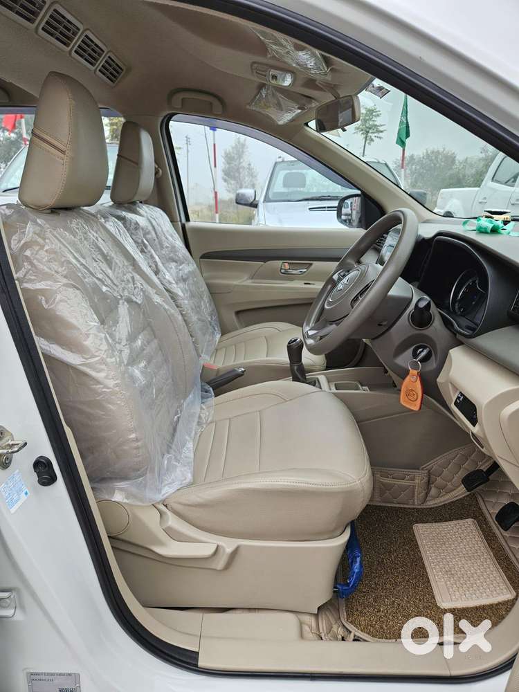 Maruti Suzuki Ertiga 2022-2023 Vxi Cng, 2022, Cng & Hybrids