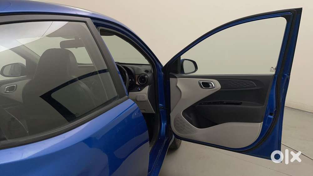 Hyundai Aura Sx (o) Crdi Manual, 2020, Diesel