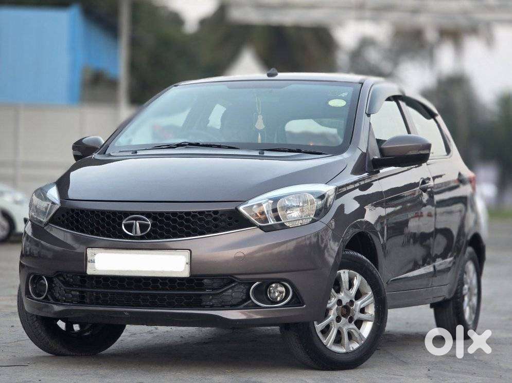 Tata Tiago, 2016, Petrol