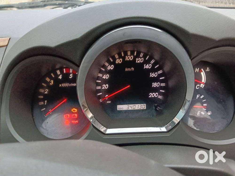 Toyota Fortuner, 2011, Diesel