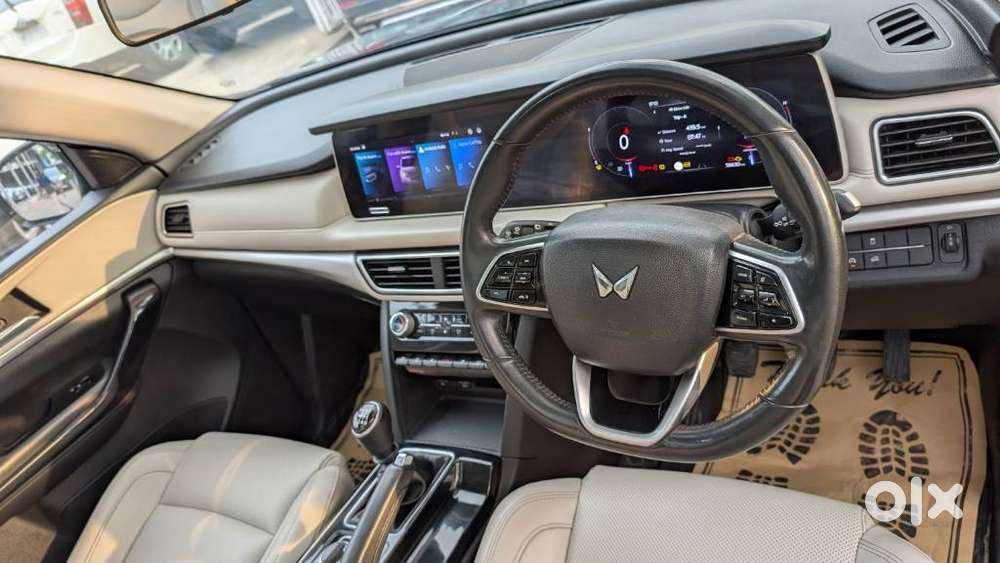 Mahindra Xuv700 2.2 Ax 7 Diesel Mt Str, 2022, Diesel