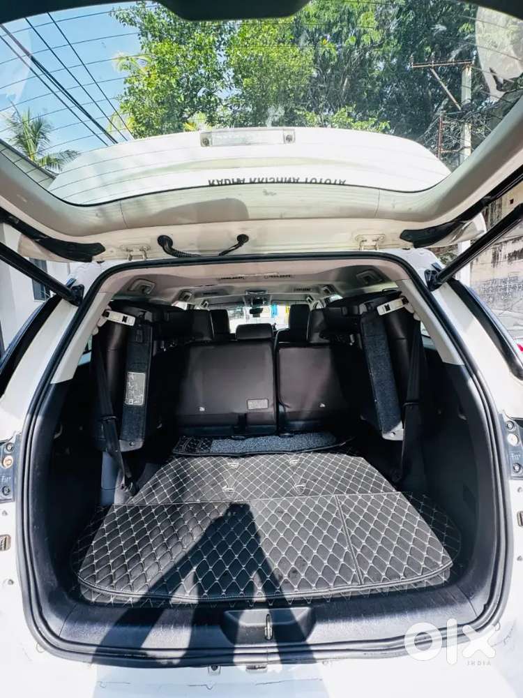Toyota Fortuner Auto 4×4  Shrm Track Non Accident New Tyres N Battery