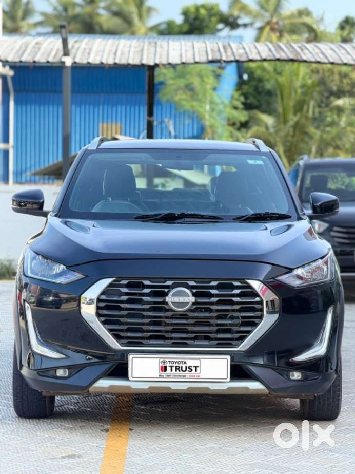 Nissan Magnite 1.0 Xv Turbo Cvt, 2022, Petrol