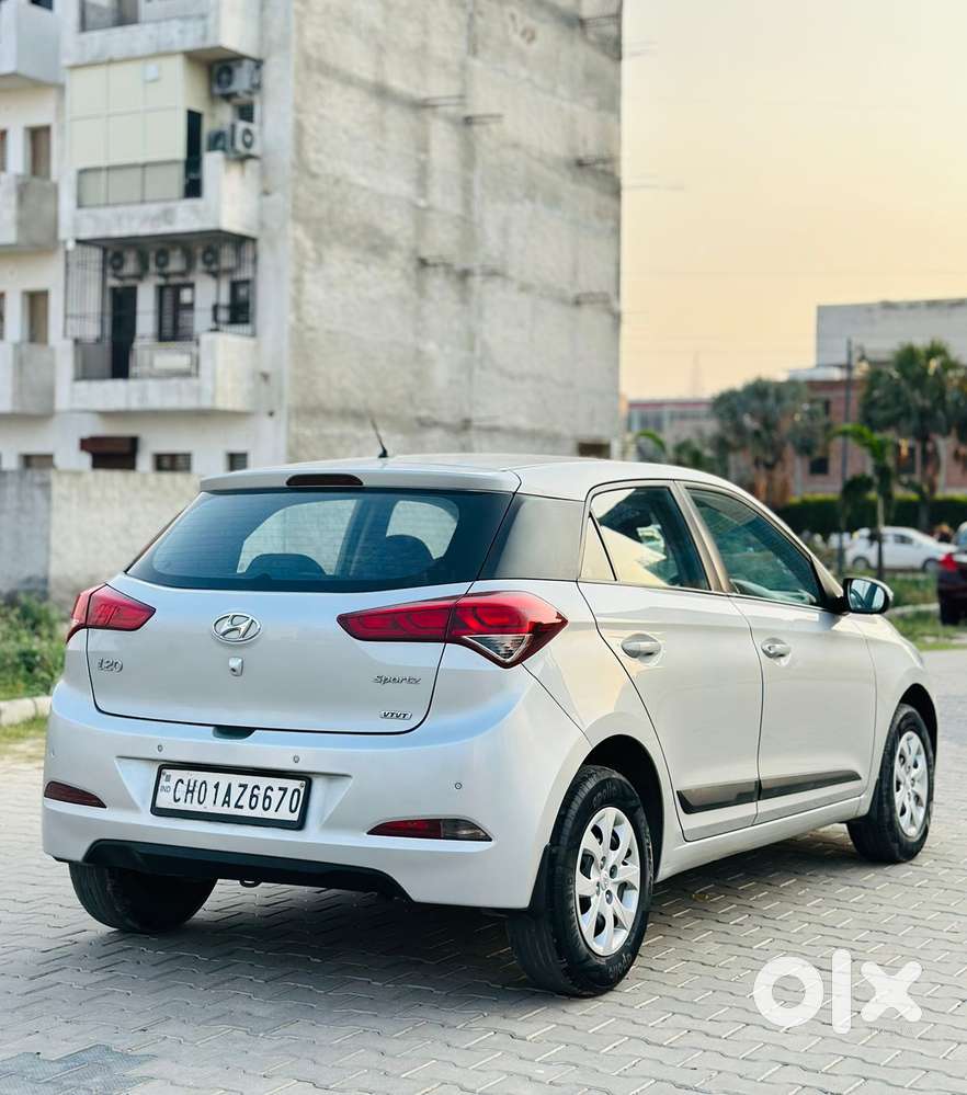 Hyundai I20 Sportz 1.2 Vtvt, 2014, Petrol