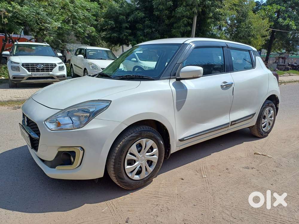 Maruti Suzuki Swift Vxi Optional, 2020, Petrol